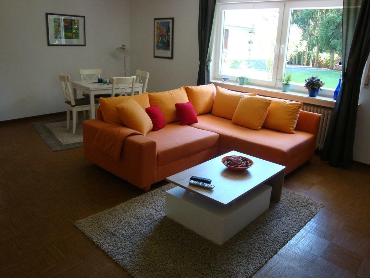Ferienwohnung Cremer Waldorf エクステリア 写真